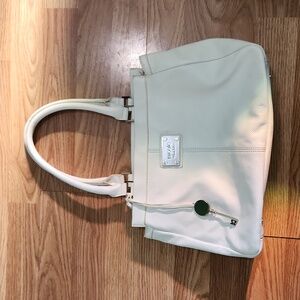 Nicole Miller white genuine leather purse handbag with key accent Floral Lining